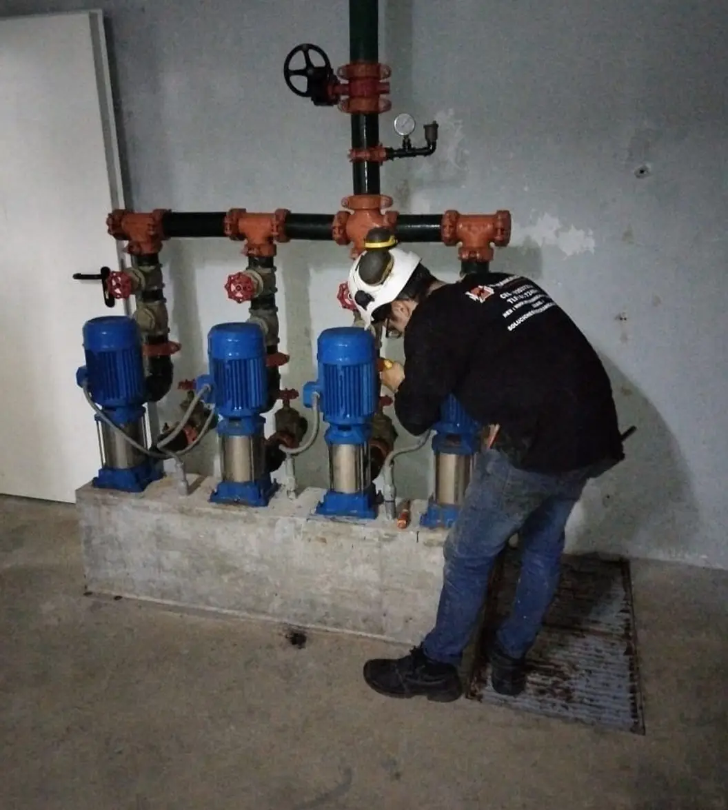 Sistema de tanque elevado 3