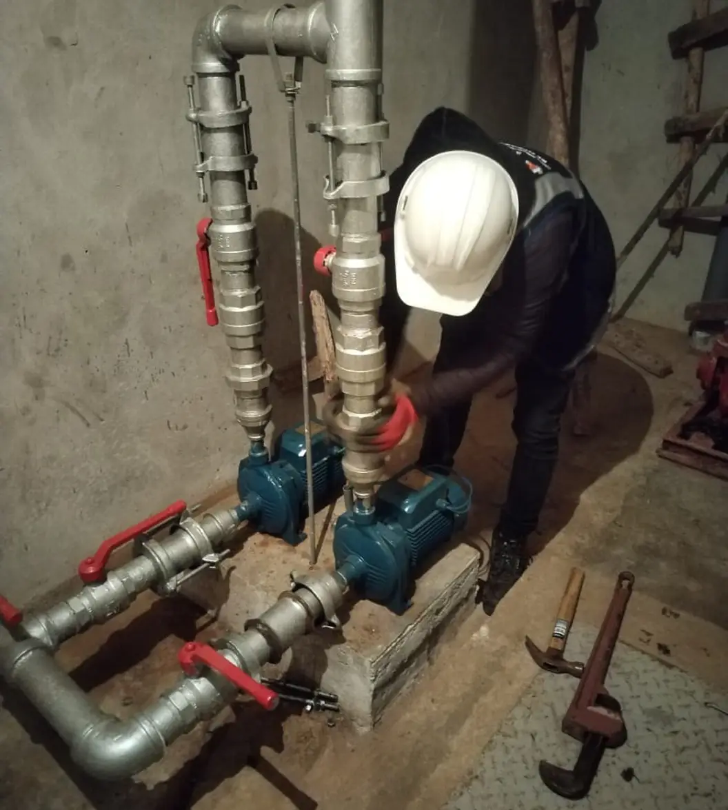 Sistema de tanque elevado 4