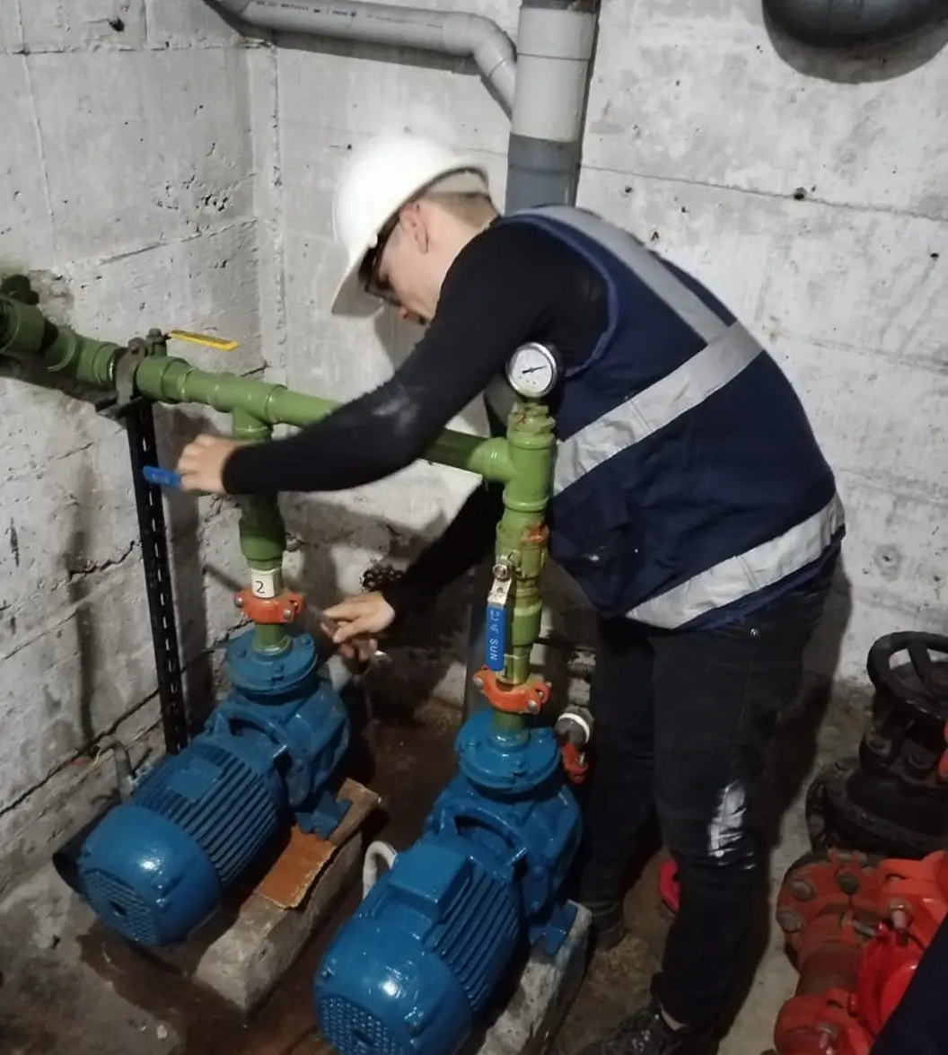 Sistema de tanque elevado 5